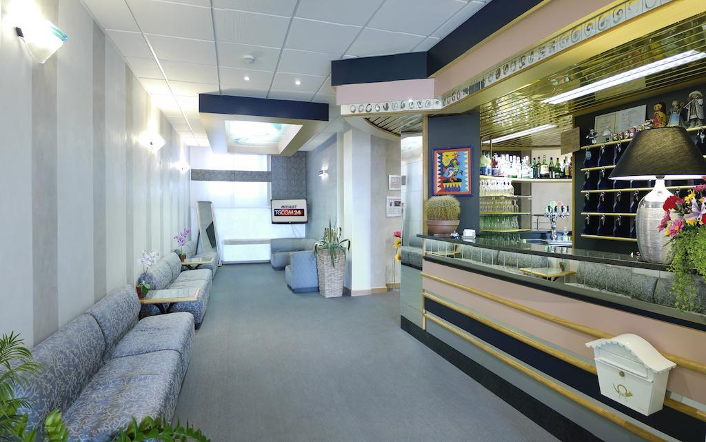 Storione Hotel