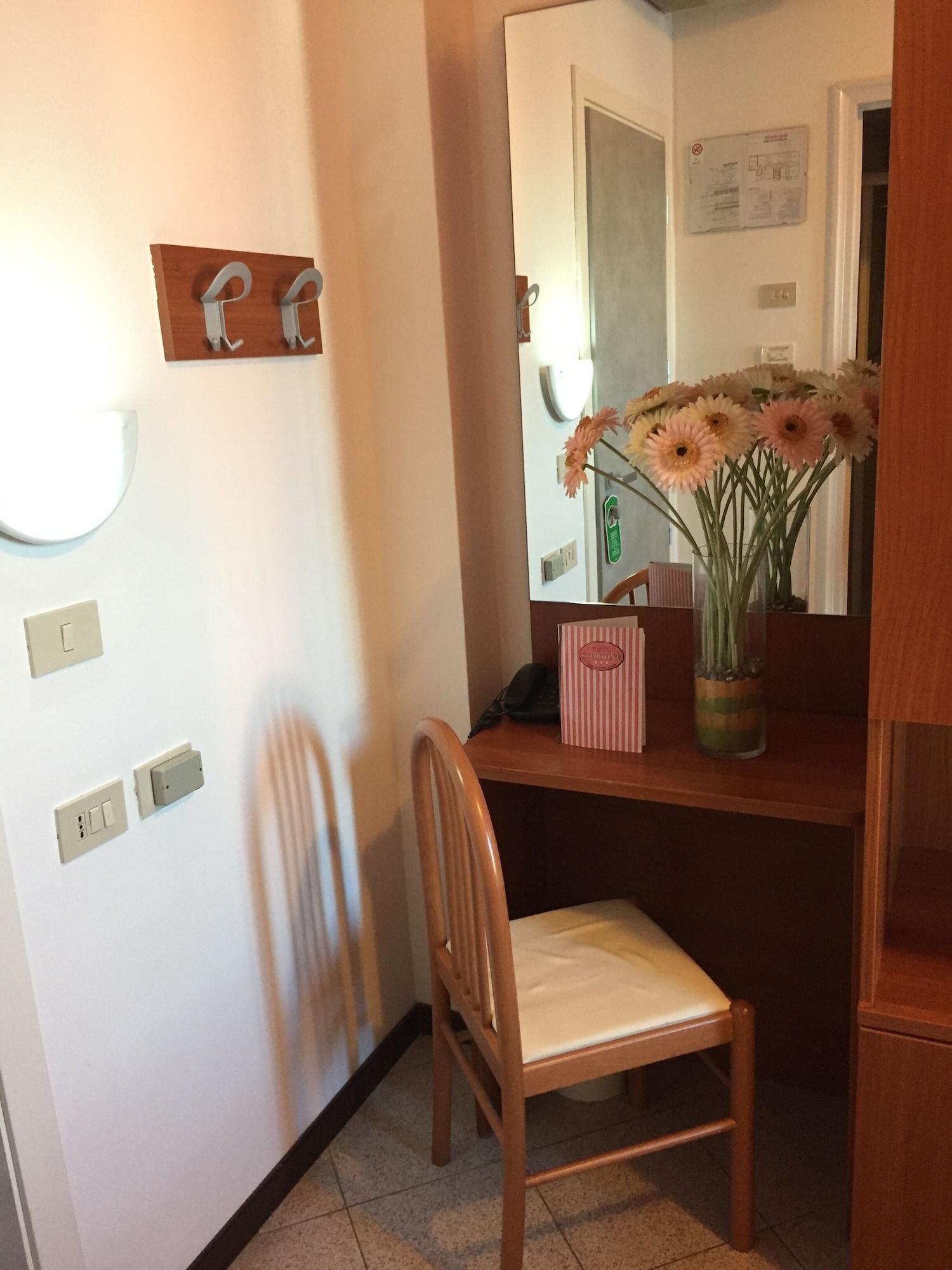 Storione Hotel